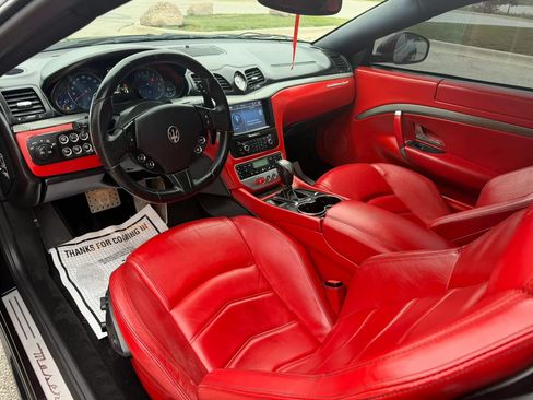 Used 2014 Maserati GranTurismo MC RWD image 9