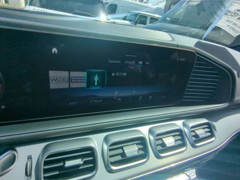 New 2025 Mercedes-Benz GLE 63 AMG S image 6