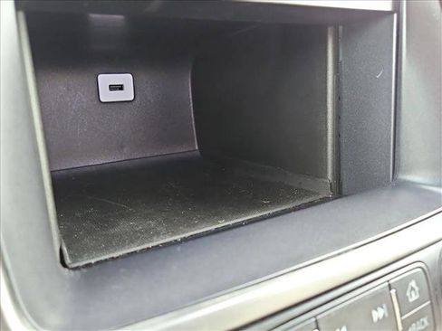 Used 2016 Chevrolet Suburban LTZ image 14