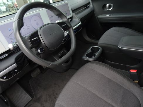 Used 2023 Hyundai Ioniq 5 SE RWD image 11