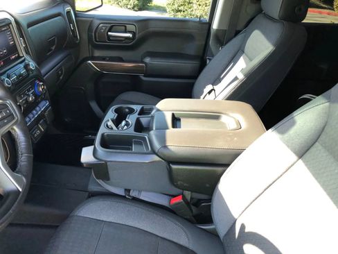 Used 2020 Chevrolet Silverado 1500 LT w/ Texas Edition AWD/4WD image 18