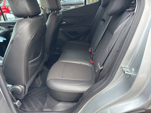 Certified 2022 Buick Encore Preferred w/ Safety Package image 32