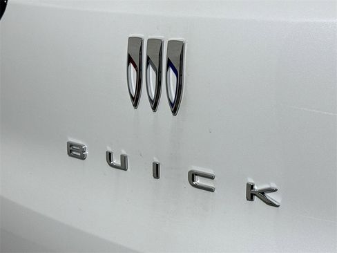 New 2026 Buick Encore GX Avenir w/ Avenir Convenience Package image 17