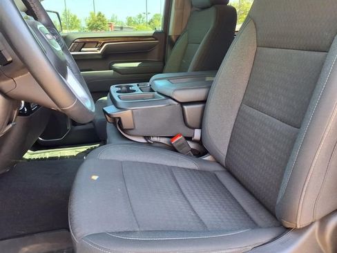 Used 2025 GMC Sierra 1500 Elevation AWD/4WD image 3