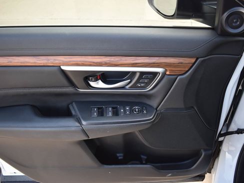 Used 2020 Honda CR-V Touring image 26