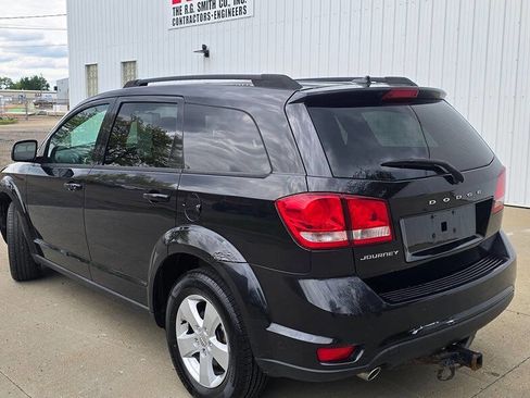 Used 2012 Dodge Journey SXT FWD image 7