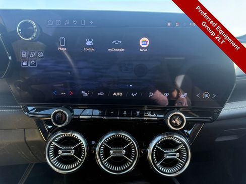 Used 2024 Chevrolet Blazer EV LT AWD/4WD image 27