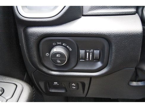Used 2026 RAM 1500 Lone Star AWD/4WD image 19