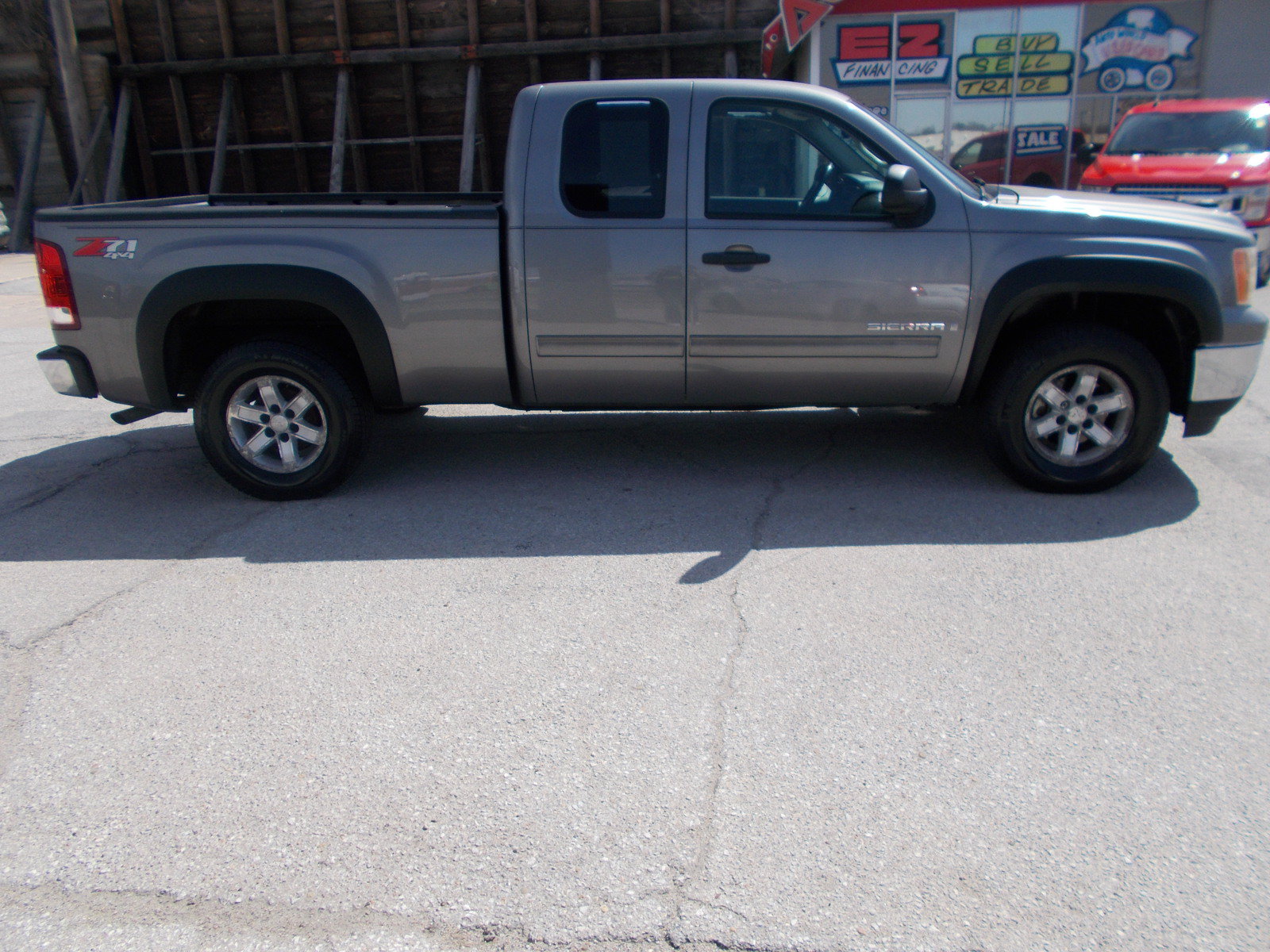 Used 2008 GMC Sierra 1500 SLE w/ Power Pack Plus AWD/4WD image 4