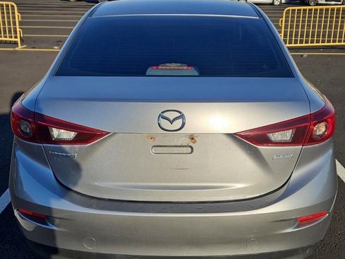 Used 2015 MAZDA MAZDA3 i SV image 4