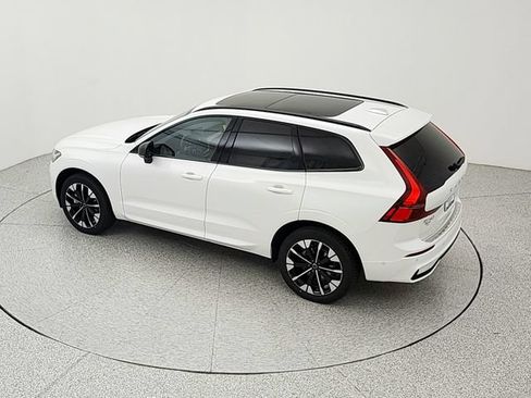 New 2026 Volvo XC60 B5 Plus w/ Protection Package Premier AWD/4WD image 36