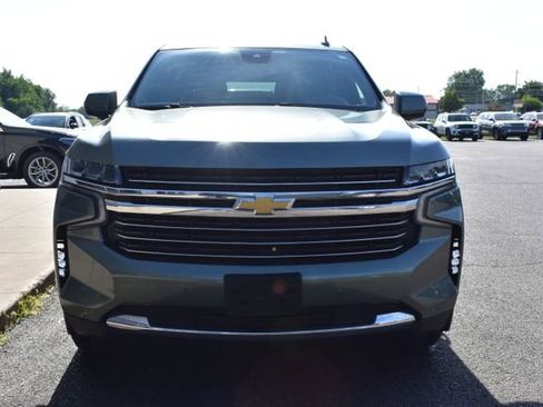 Used 2023 Chevrolet Suburban LT AWD/4WD image 13
