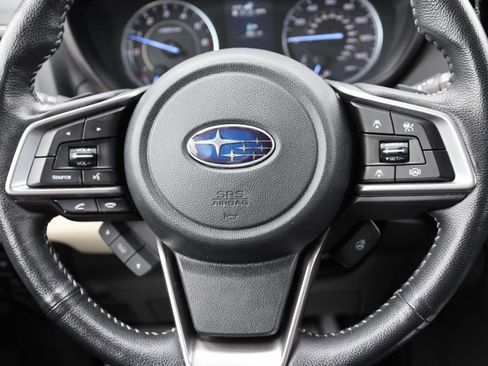 Used 2022 Subaru Ascent Limited w/ Technology Package AWD/4WD image 18