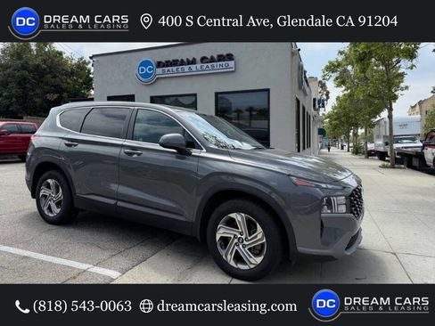 Used 2022 Hyundai Santa Fe SE image 1