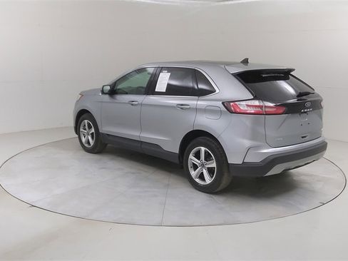 Certified 2022 Ford Edge SEL w/ Convenience Package image 17
