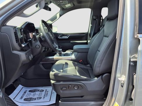 Used 2025 Chevrolet Silverado 1500 LTZ image 21