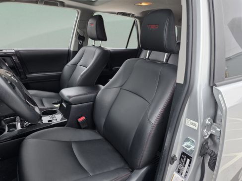 Used 2021 Toyota 4Runner TRD Off-Road Premium image 13