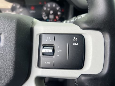 Used 2023 Land Rover Defender 130 SE AWD/4WD image 17