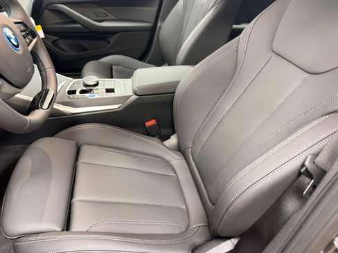 New 2026 BMW i4 xDrive40i w/ Premium Package image 17