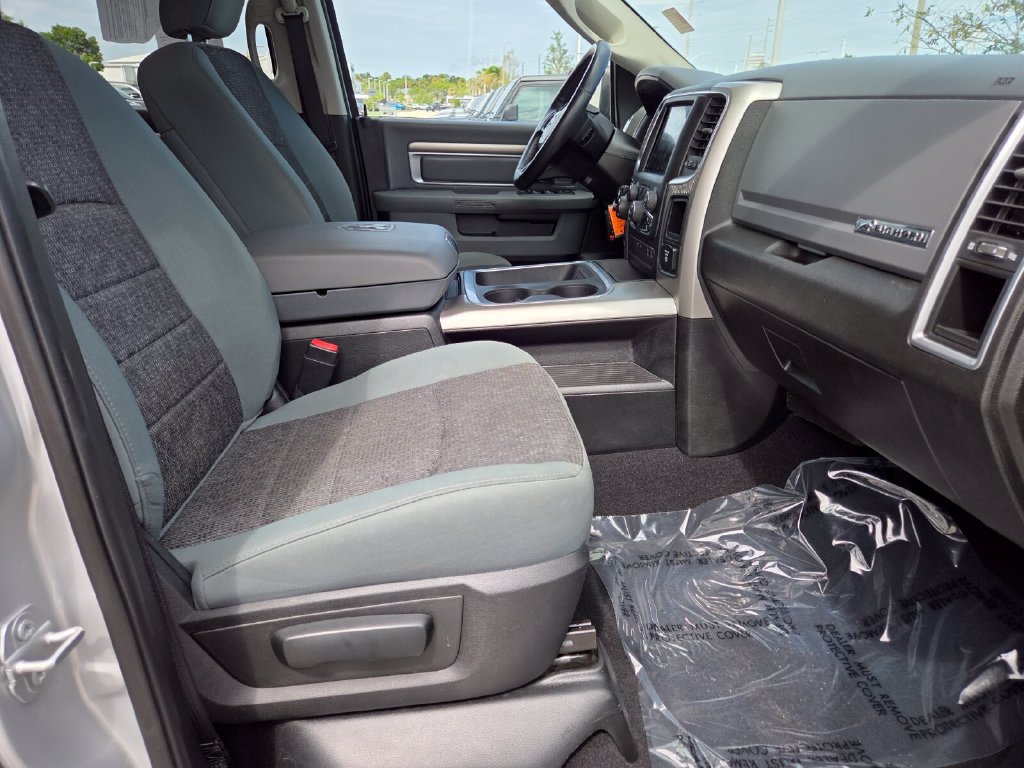 Used 2019 RAM 1500 Big Horn RWD image 15