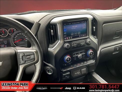 Used 2021 Chevrolet Silverado 1500 LT Trail Boss w/ Bed Protection Package AWD/4WD image 10