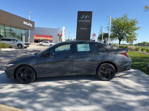 New 2026 Hyundai Elantra Sport FWD image 2