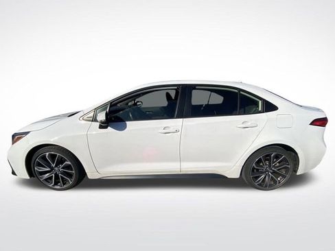 Used 2022 Toyota Corolla SE image 5