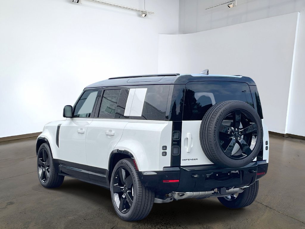 New 2026 Land Rover Defender 110 X-Dynamic SE AWD/4WD image 6