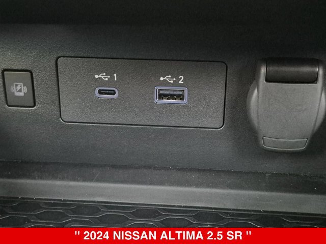 Certified 2024 Nissan Altima 2.5 SR w/ SR Premium Package FWD image 28