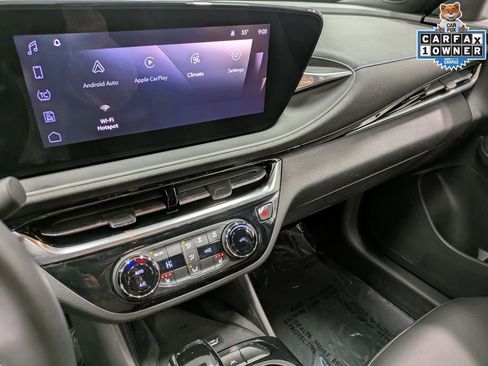 Used 2024 Buick Envista Sport Touring w/ Convenience I Package image 11