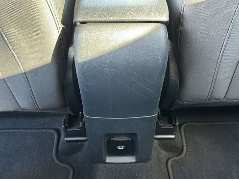 Used 2021 Ford EcoSport SE w/ SE Convenience Package FWD image 32