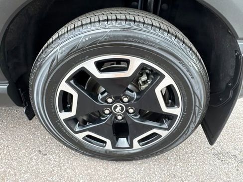 Used 2022 Ford Bronco Sport Outer Banks w/ Tech Package AWD/4WD image 36