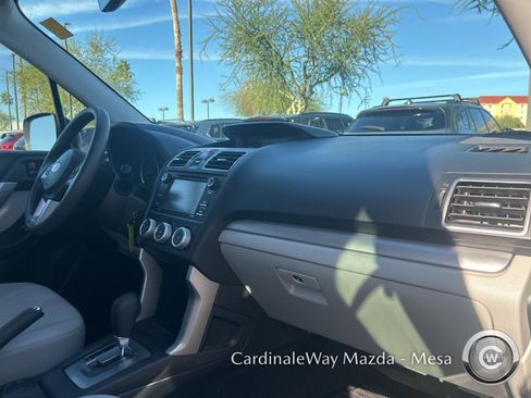 Used 2017 Subaru Forester 2.5i w/ Alloy Wheel Package image 13