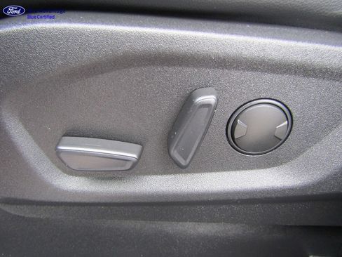 Certified 2024 Ford Edge ST-Line AWD/4WD image 28
