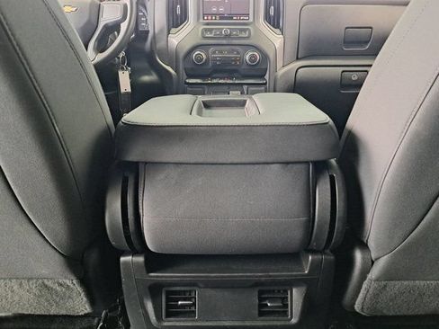 Used 2022 Chevrolet Silverado 1500 Custom AWD/4WD image 24