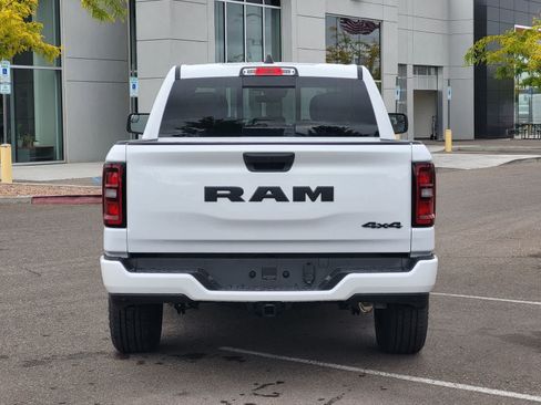 New 2026 RAM 1500 Express AWD/4WD image 5