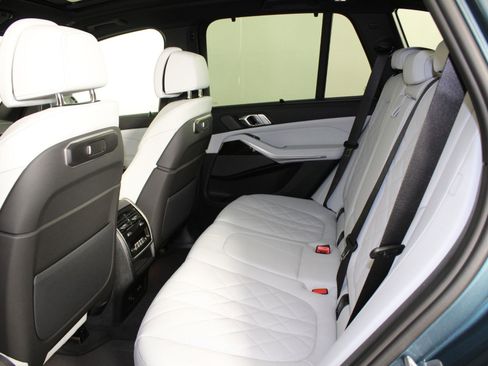 New 2026 BMW X5 sDrive40i w/ Climate Comfort Package image 21