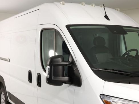 Used 2024 RAM ProMaster 2500 FWD image 31