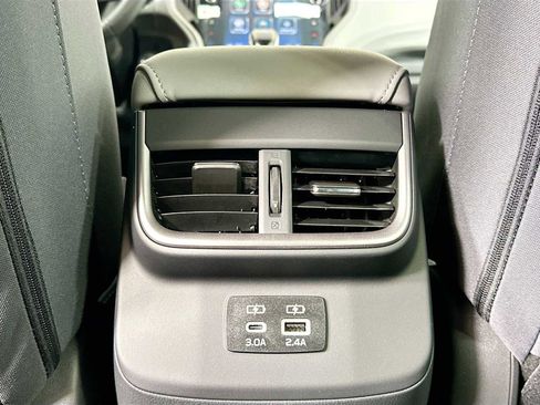 Certified 2025 Subaru Outback Premium w/ Popular Package #1A image 24