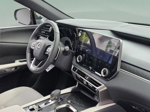 New 2026 Lexus RX 350h AWD/4WD image 23