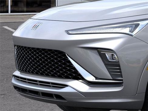 New 2026 Buick Envista Avenir image 13