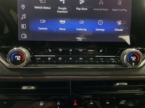 Certified 2024 Chevrolet Colorado Z71 w/ Z71 Convenience Package 2 AWD/4WD image 19