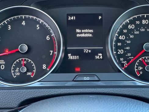 Used 2019 Volkswagen Golf Alltrack S image 26