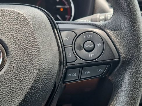 Certified 2025 Toyota RAV4 XLE AWD/4WD image 22
