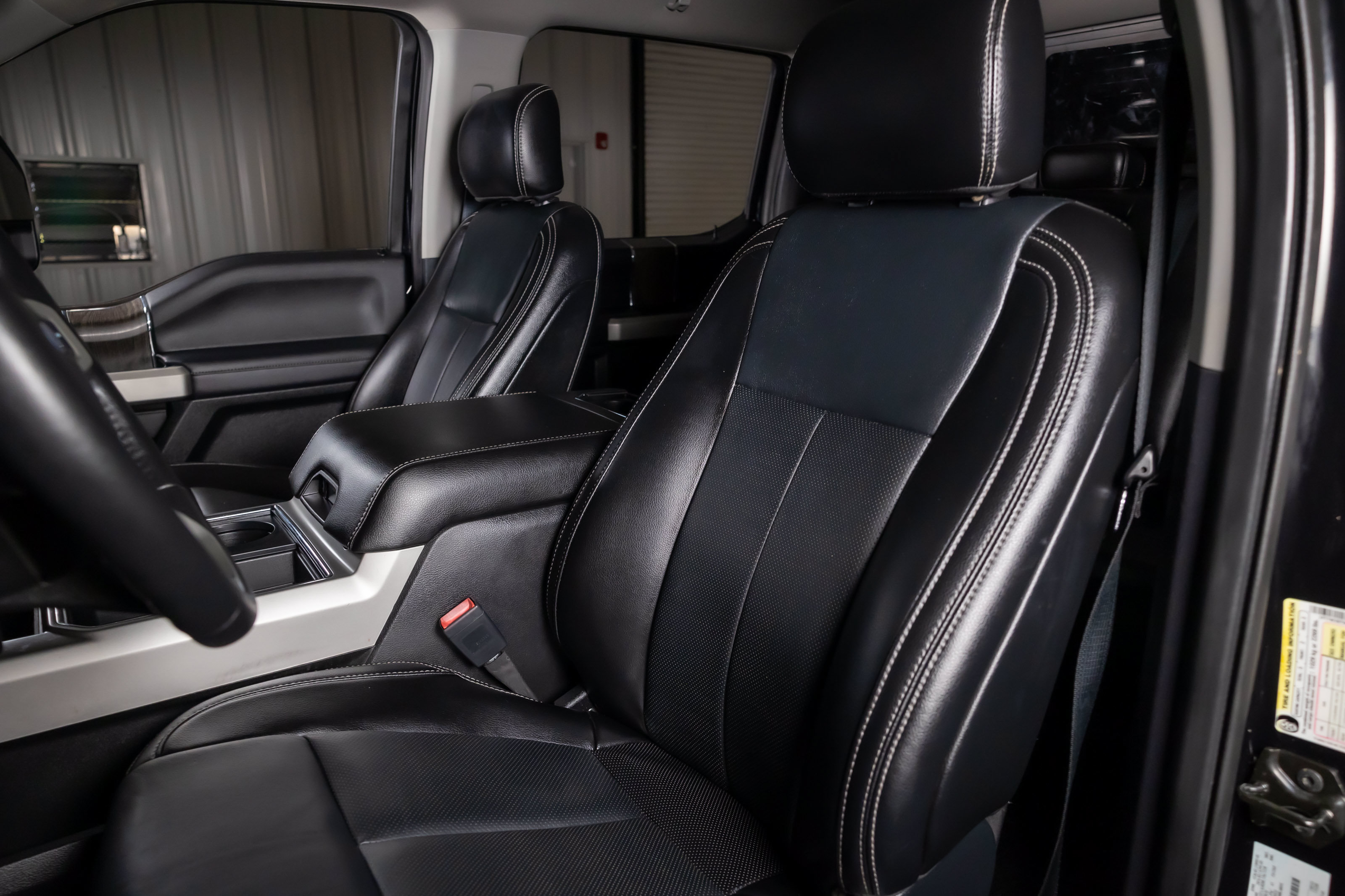 Used 2021 Ford F250 Lariat w/ Chrome Package AWD/4WD image 5