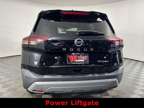 Certified 2021 Nissan Rogue SV w/ Premium Package image 10