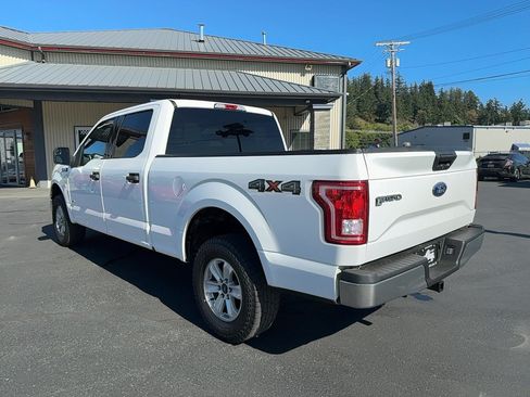 Used 2016 Ford F150 XLT w/ Trailer Tow Package AWD/4WD image 8