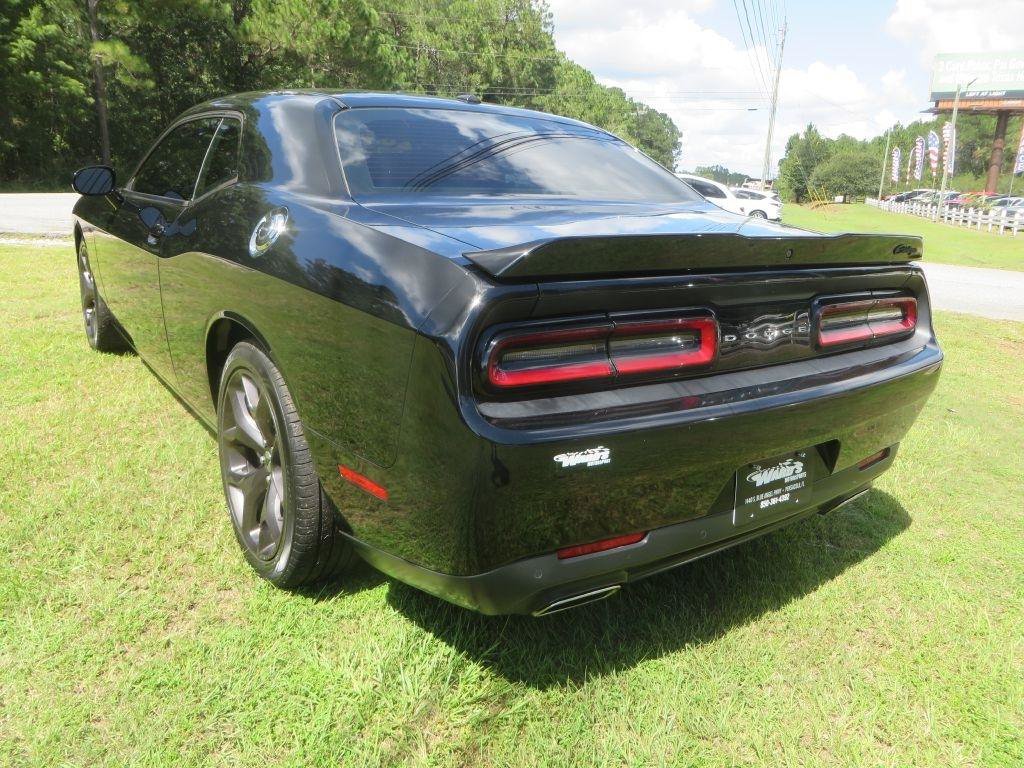 Used 2019 Dodge Challenger GT RWD image 8
