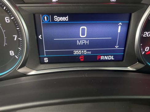 Used 2023 Chevrolet Equinox LS w/ LS Convenience Package FWD image 12