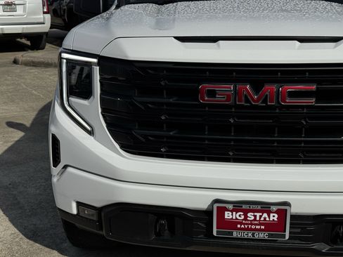 Used 2026 GMC Sierra 1500 Elevation RWD image 6